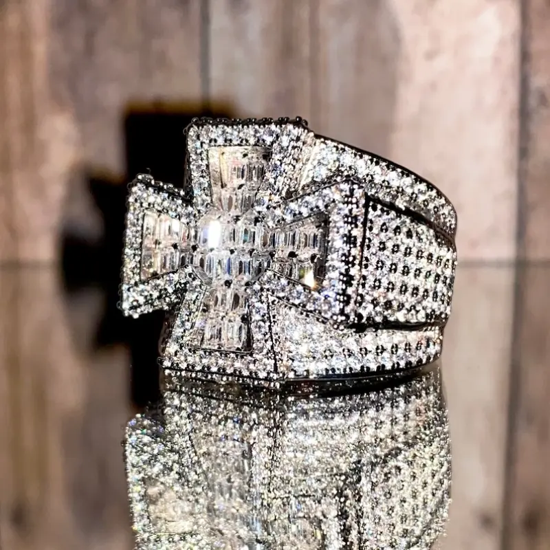 Gold Plated VVS Baguette Iced Out Hiphop Custom Cross Ring 925 Sterling Silver Bling Bling Moissanite Ring
