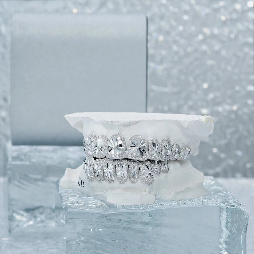 Dope Jewelry Custom Grillz 925 Sterling Silver Grillz for Teeth Hiphop Men Diamond Dust Iced Out Grillz