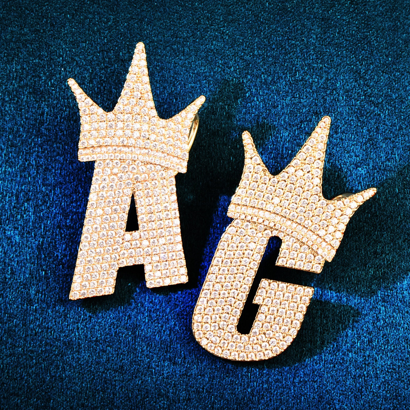 A Z Crown Bail Letter Pendant Necklace