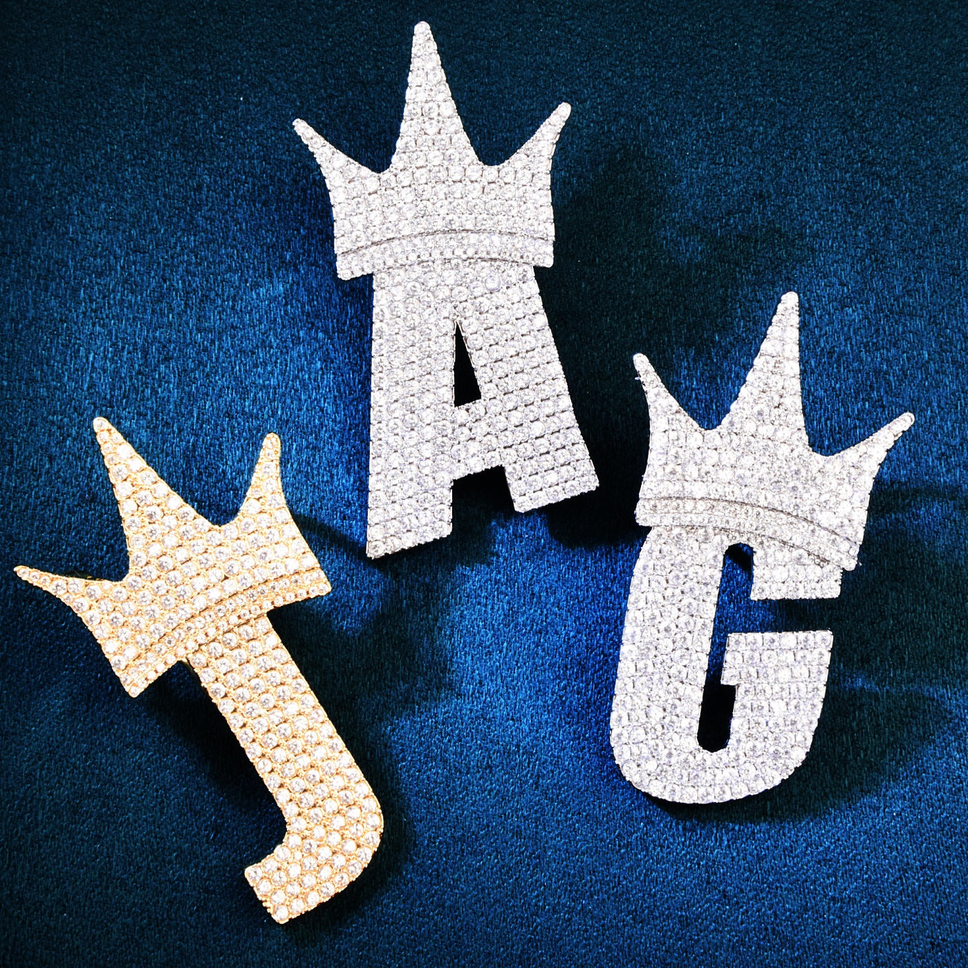 A Z Crown Bail Letter Pendant Necklace