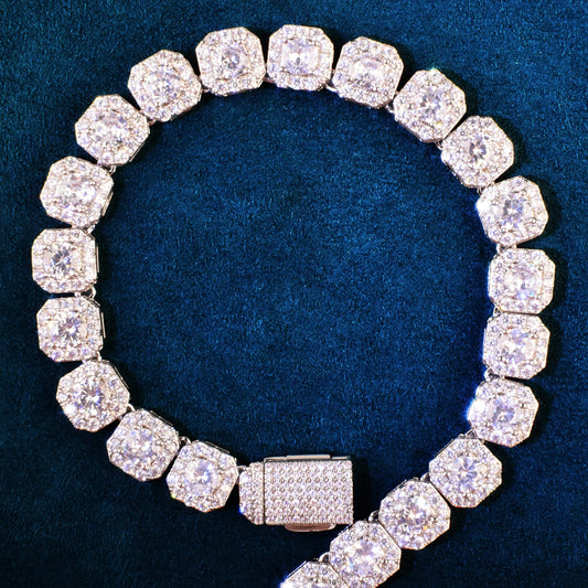 Square Clustered Chain Bracelet