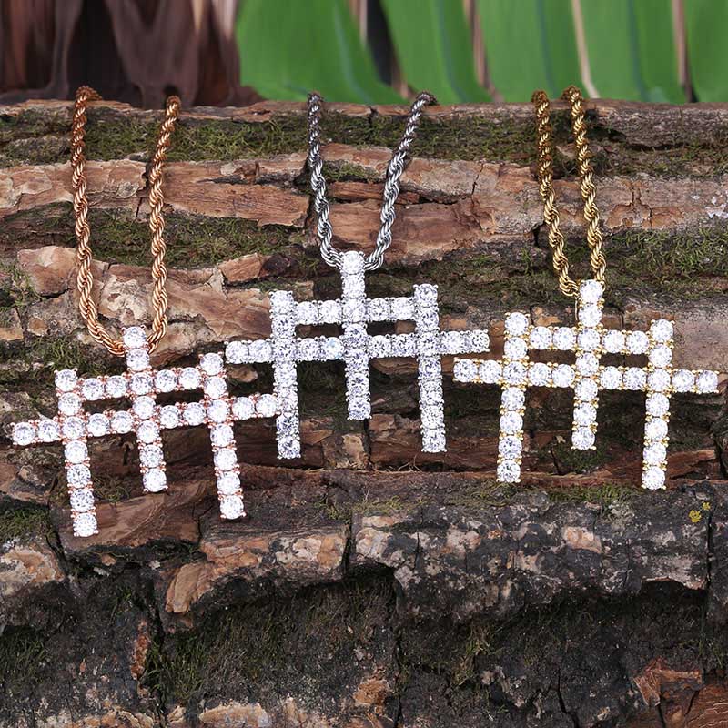Gunna Cross Necklace