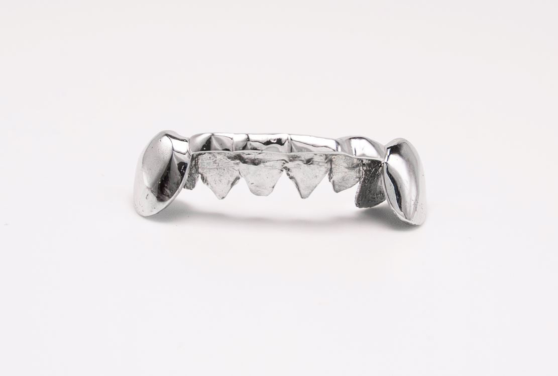 The Bridge - White Gold 2 Teeth Cap, 6 Tooth Bridge