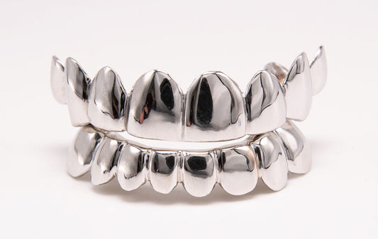 The Kodak - White Gold 16 Teeth