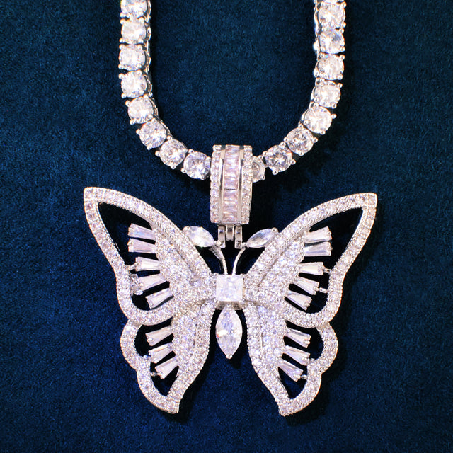 Hollow Butterfly Necklace