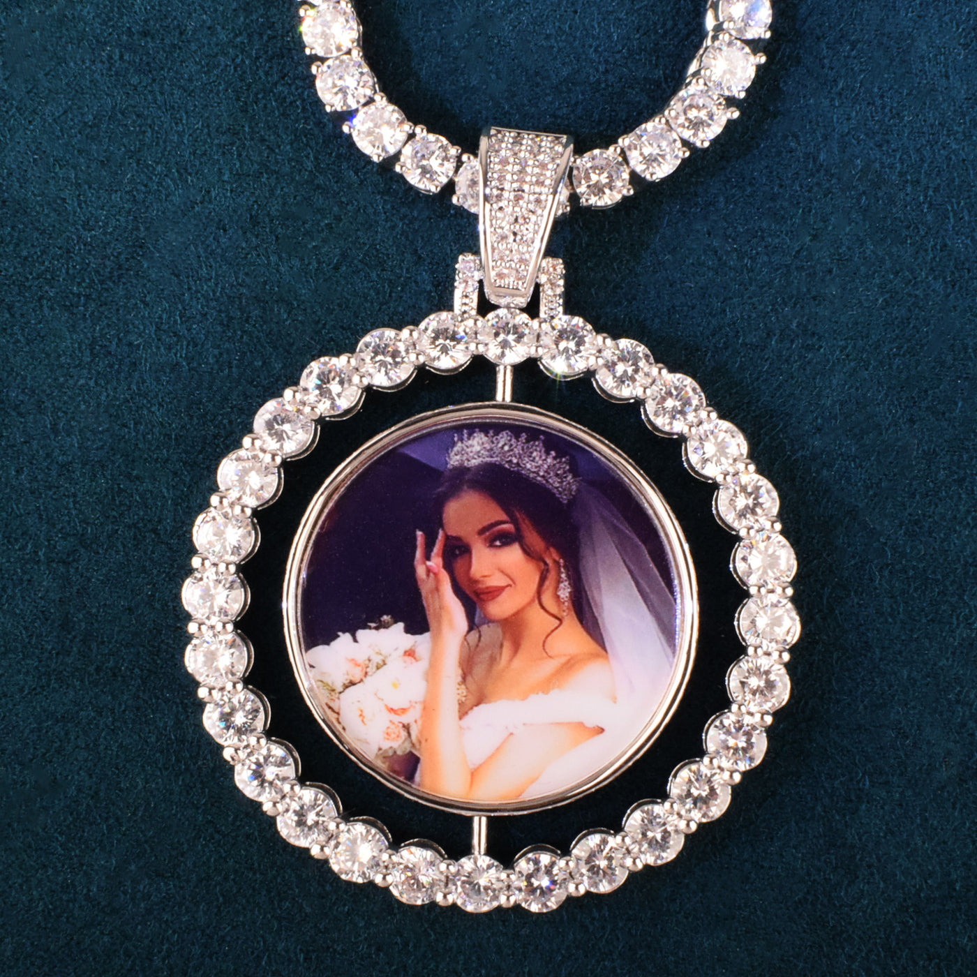 Double Side Rotating Round Photo Necklace