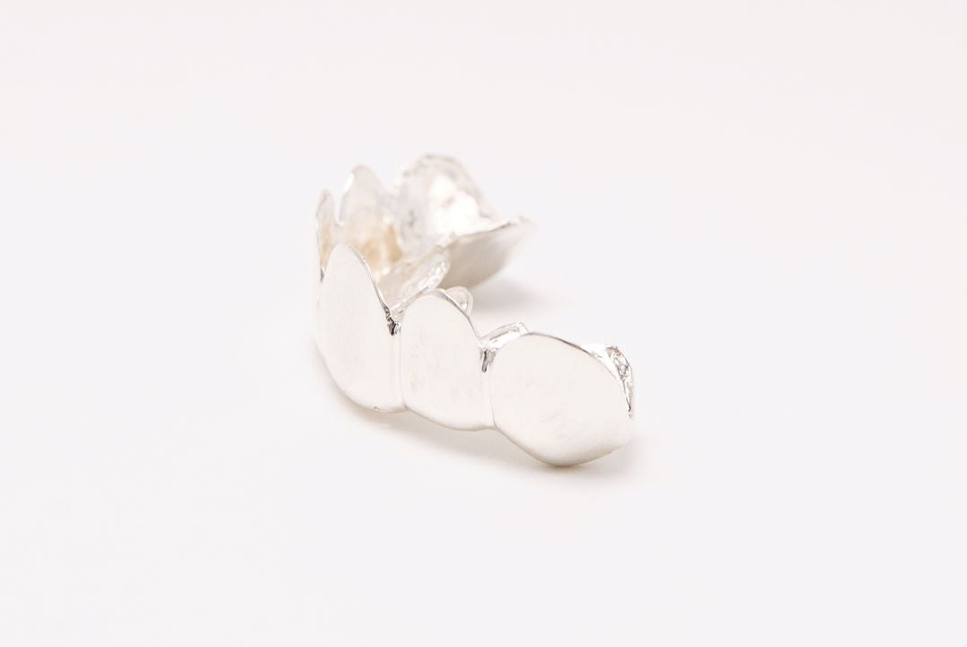 The Classic - White Gold 6 Teeth