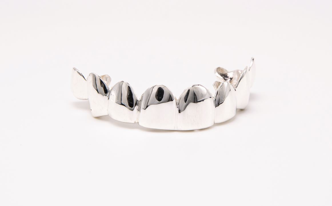 The Deluxe - White Gold 8 Teeth