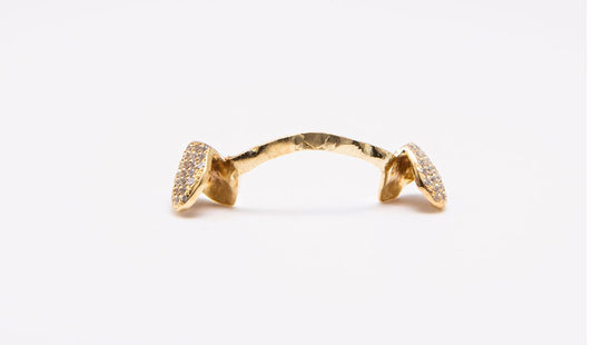 The Icey Bloodsucker - Yellow Gold 2 Teeth