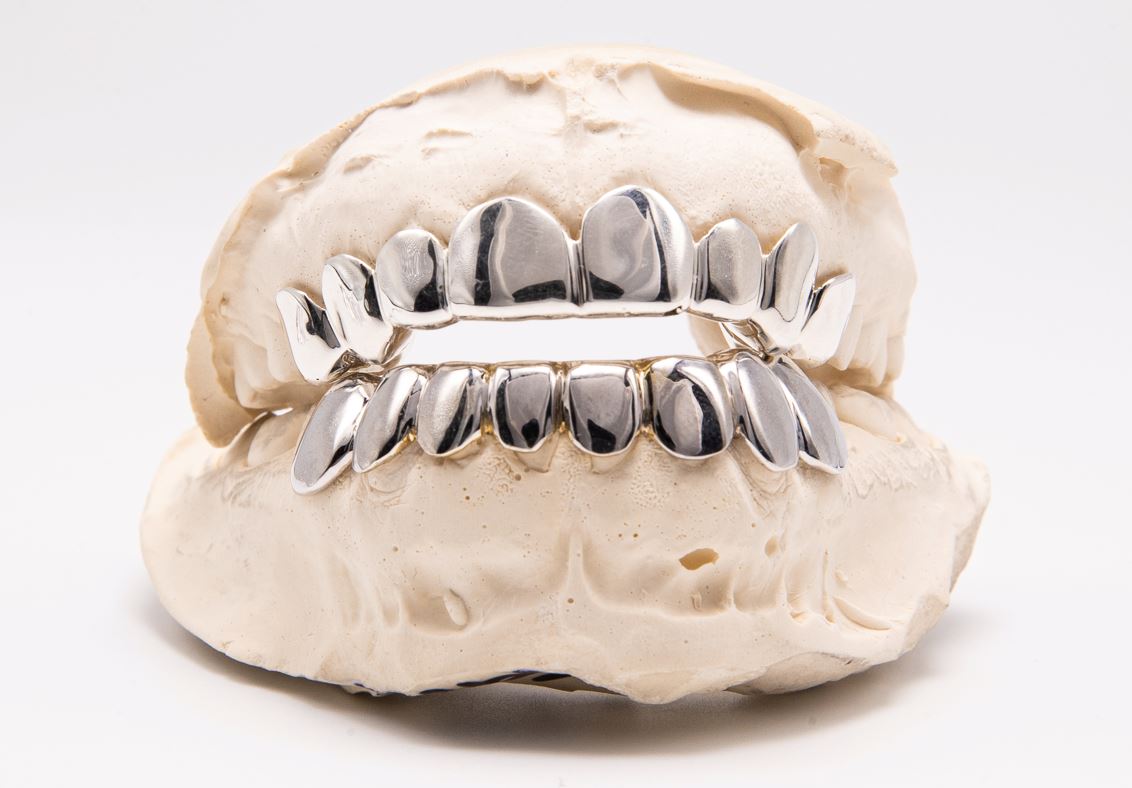 The Kodak - Sterling Silver 16 Teeth Top and Bottom