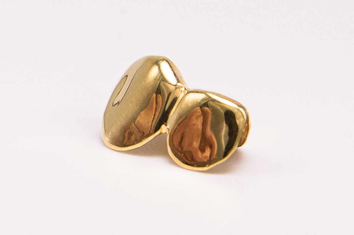 The Side Piece - Yellow Gold 2 Teeth