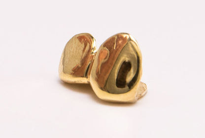 The Side Piece - Yellow Gold 2 Teeth